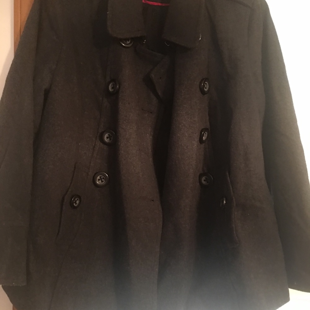 Pea in the Pod Maternity coat